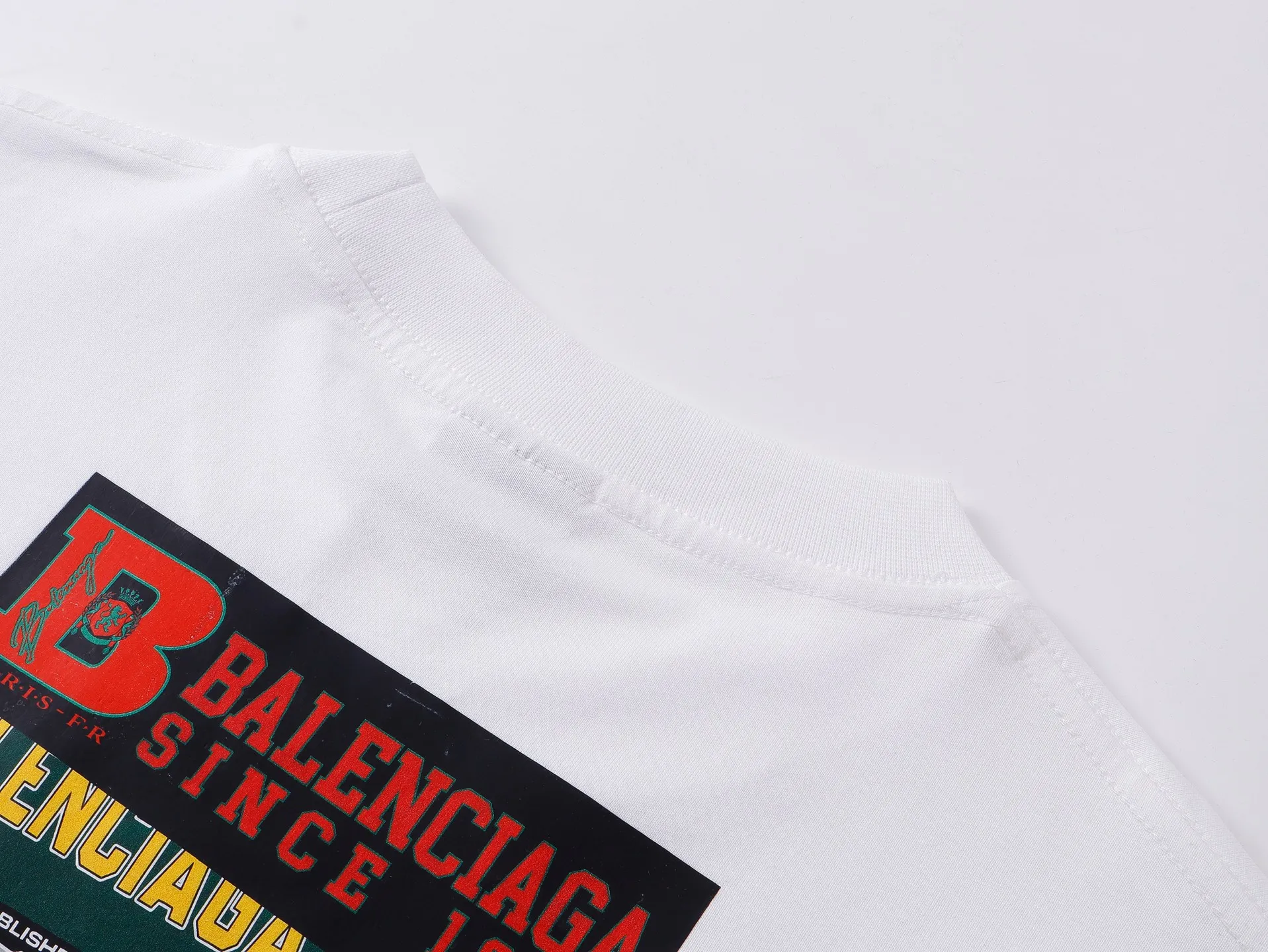 【 . Quality】BALENCI*GA/ .SS 26 New Arrival 。 Balenclag* T 。 ， . Authentic 。 ！ ZP 。 260 ， . ， ， 。 。 。 ， 。 OS . Same Style ：BL 263791 ：Black，White Size：XS S M L